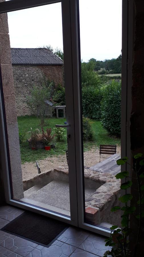 Demeure Du Castel Bed & Breakfast Les Châtelliers-Châteaumur Exterior foto